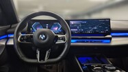 BMW Serii 5, 520