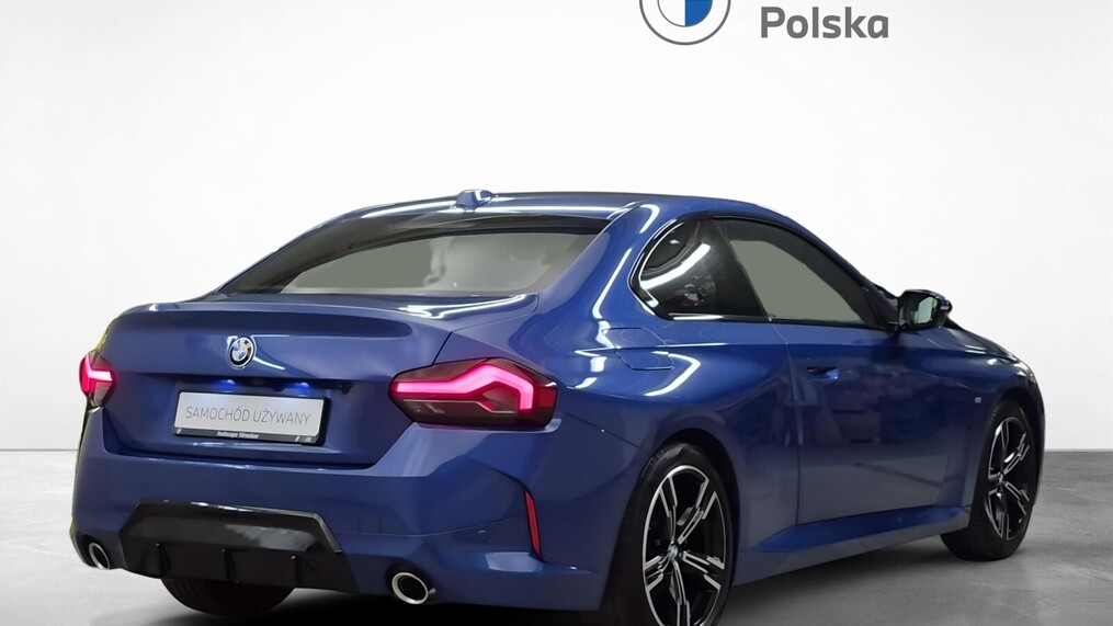 BMW Serii 2, 220