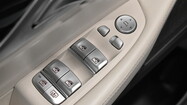 BMW Serii 7, 740