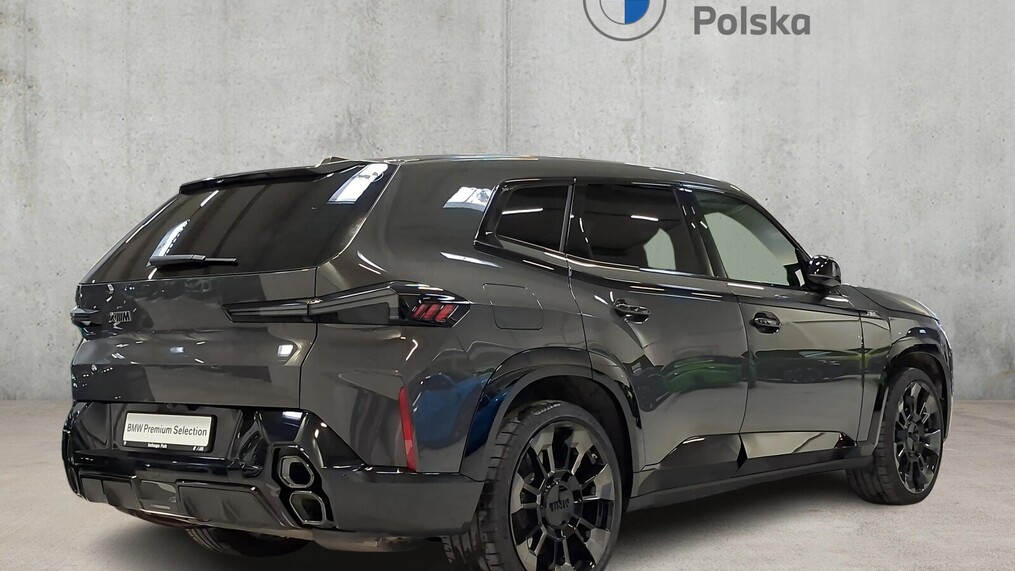 BMW XM