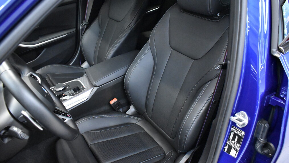 BMW Serii 3, 320