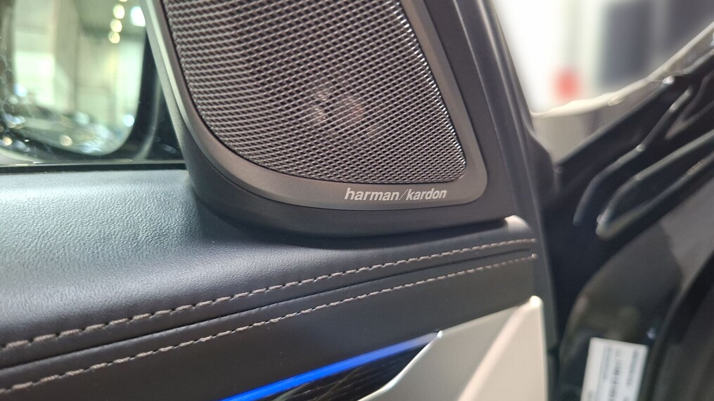 BMW Serii 7, 740