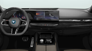 BMW Serii 5, 550
