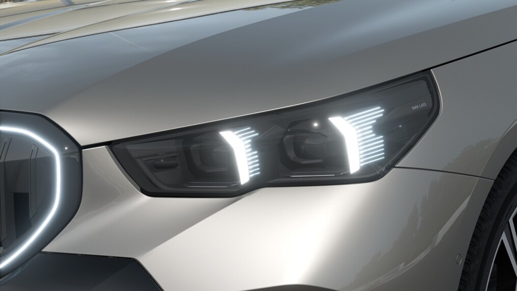 BMW Serii 5, 520