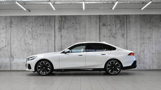 BMW Serii 5, 520