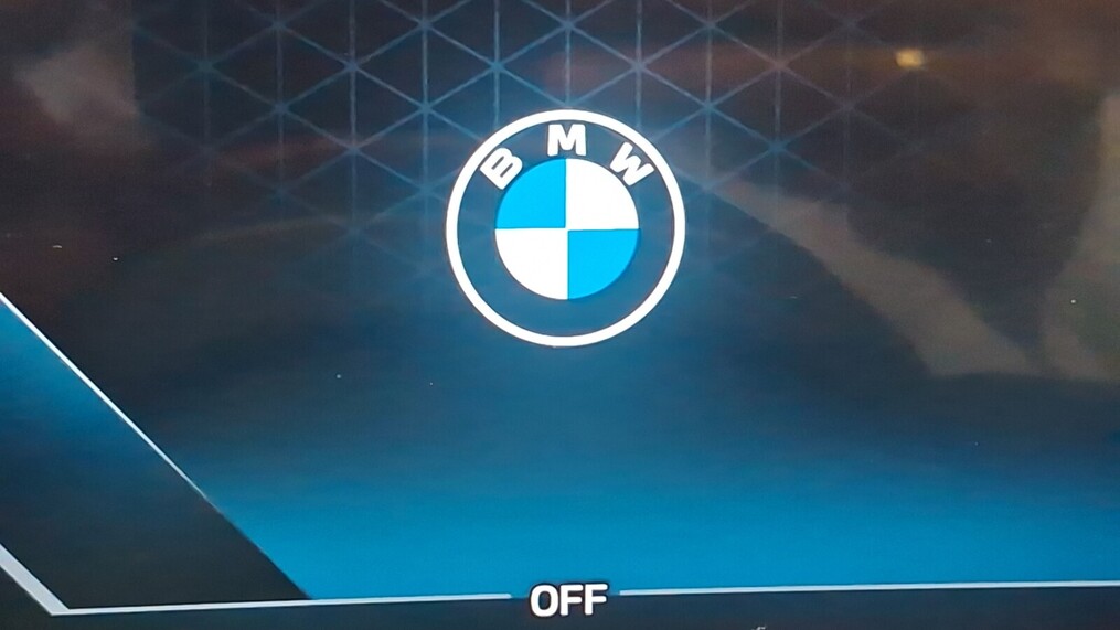 BMW Serii 5, 520