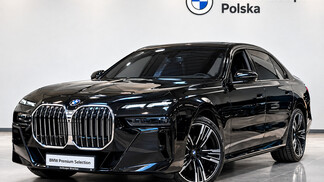 BMW Serii 7, 740