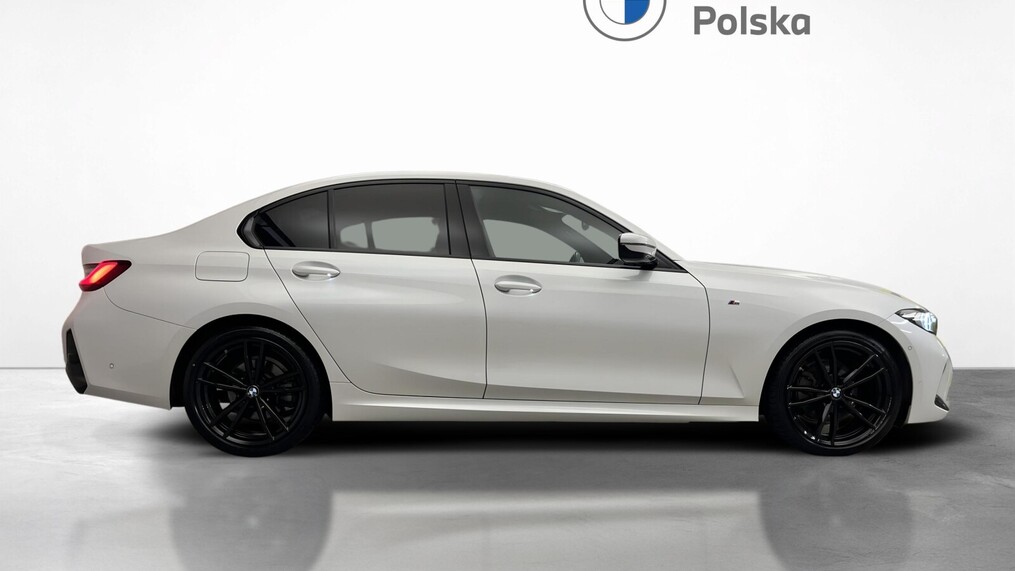 BMW Serii 3, 320