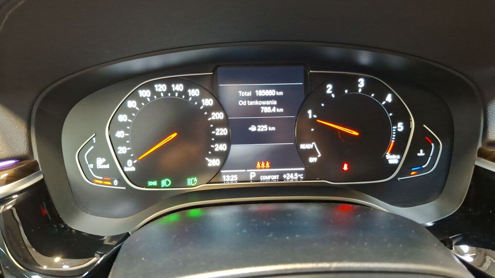 BMW Serii 5, 520