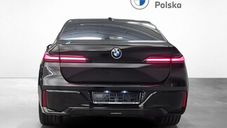 BMW Serii 7, 740