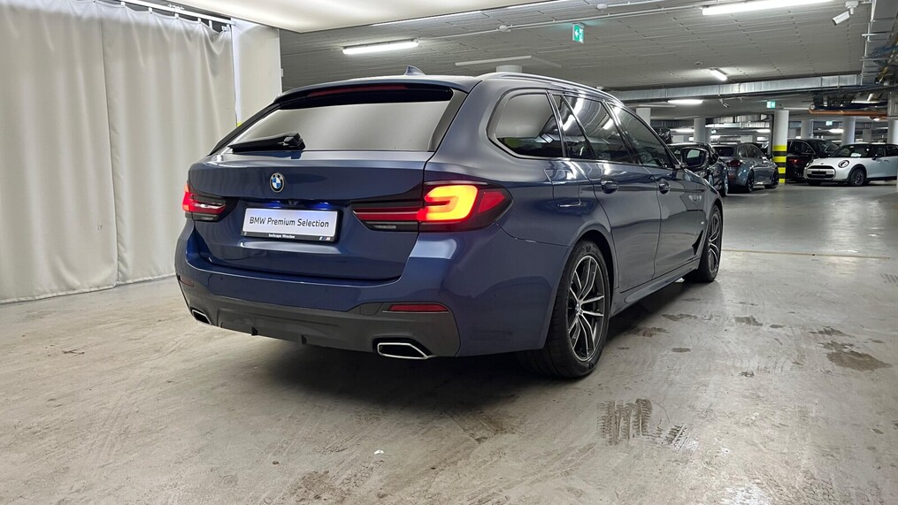 BMW Serii 5, 530
