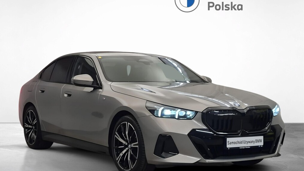 BMW Serii 5, 540