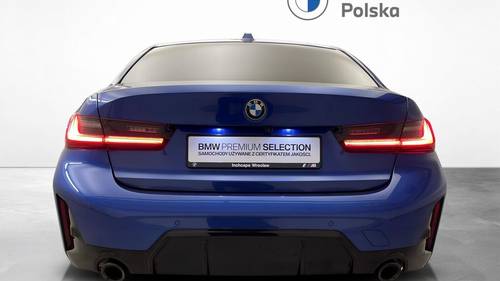 BMW Serii 3, 320