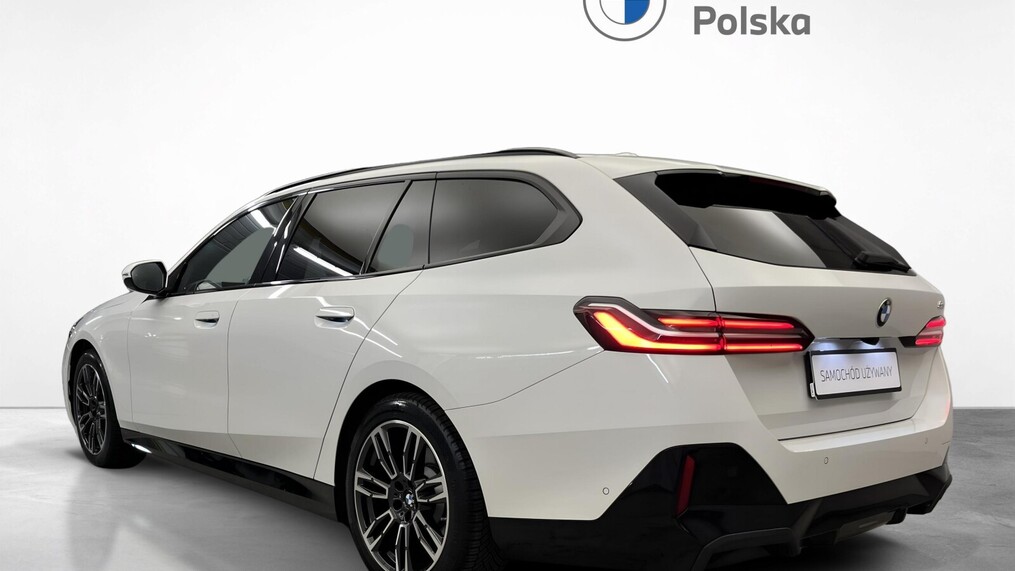 BMW Serii 5, 520