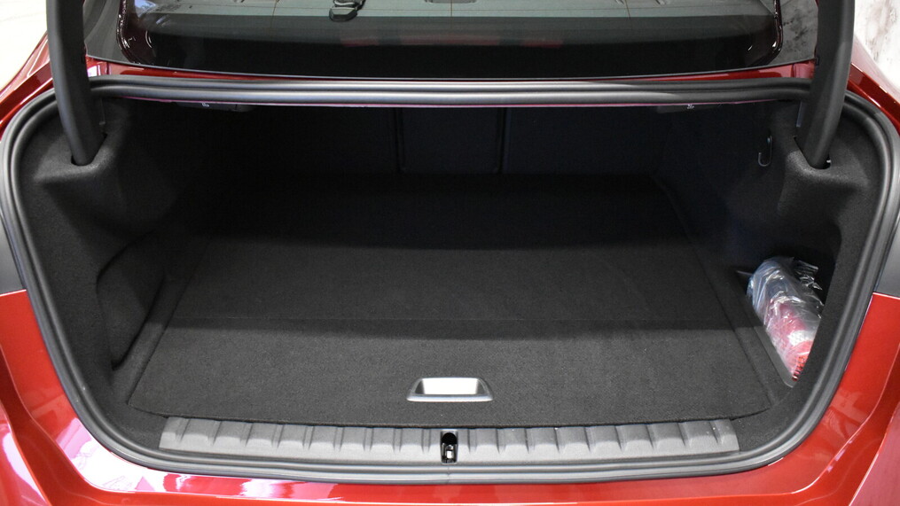 BMW Serii 2, 220