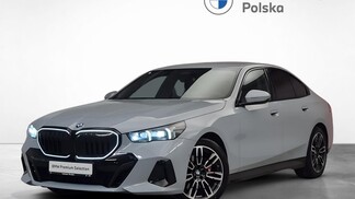 BMW Serii 5, 520