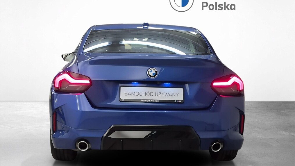 BMW Serii 2, 220
