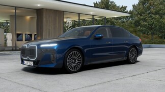 BMW Serii 7, 740