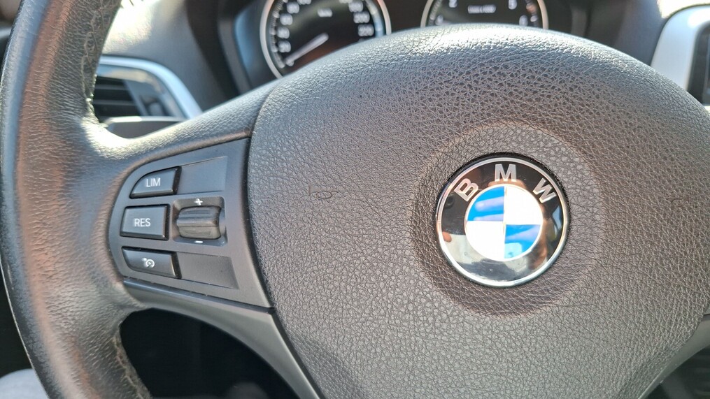 BMW Serii 1, 118