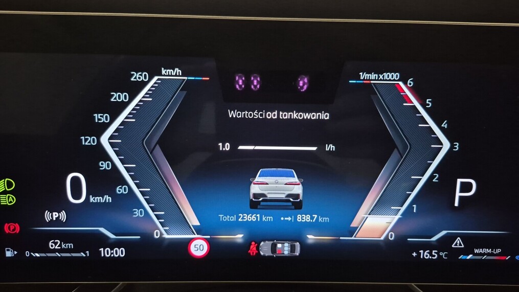 BMW Serii 7, 740