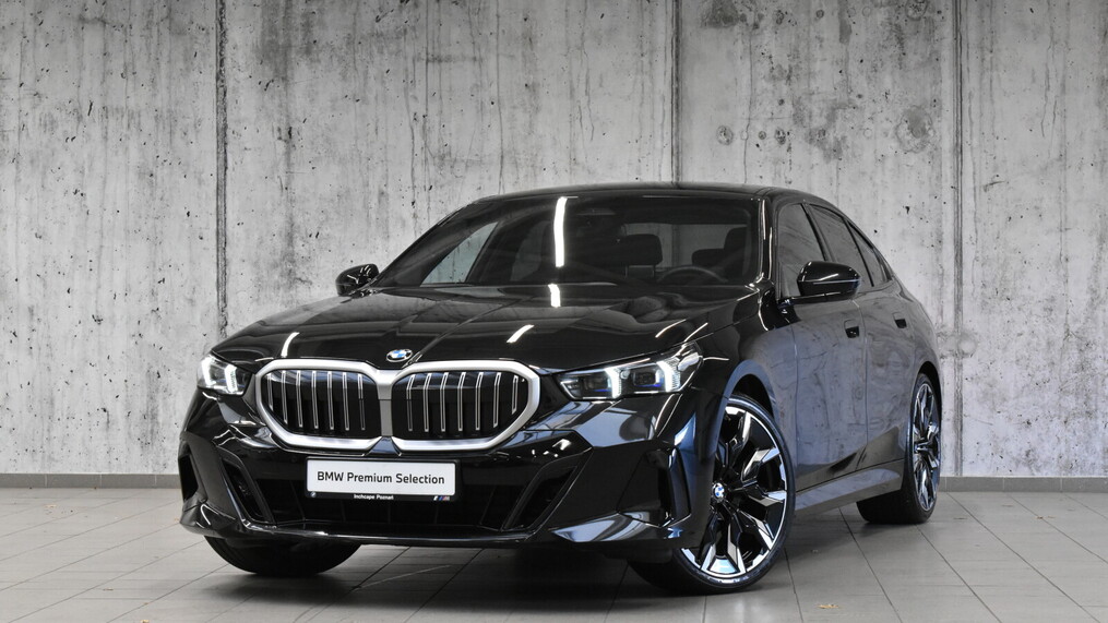 BMW Serii 5, 520