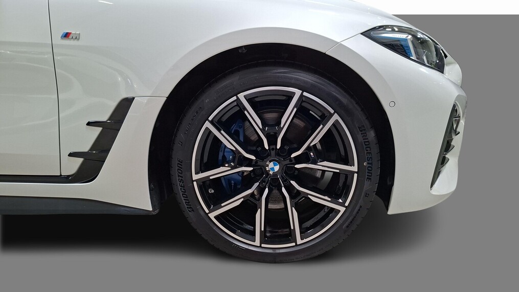 BMW Serii 4, 440
