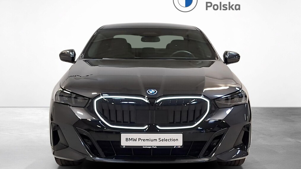 BMW Serii 5, 550