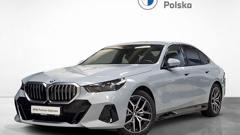 BMW Serii 5, 520