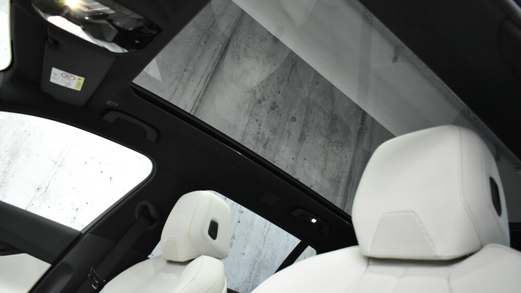 BMW Serii 5, 520