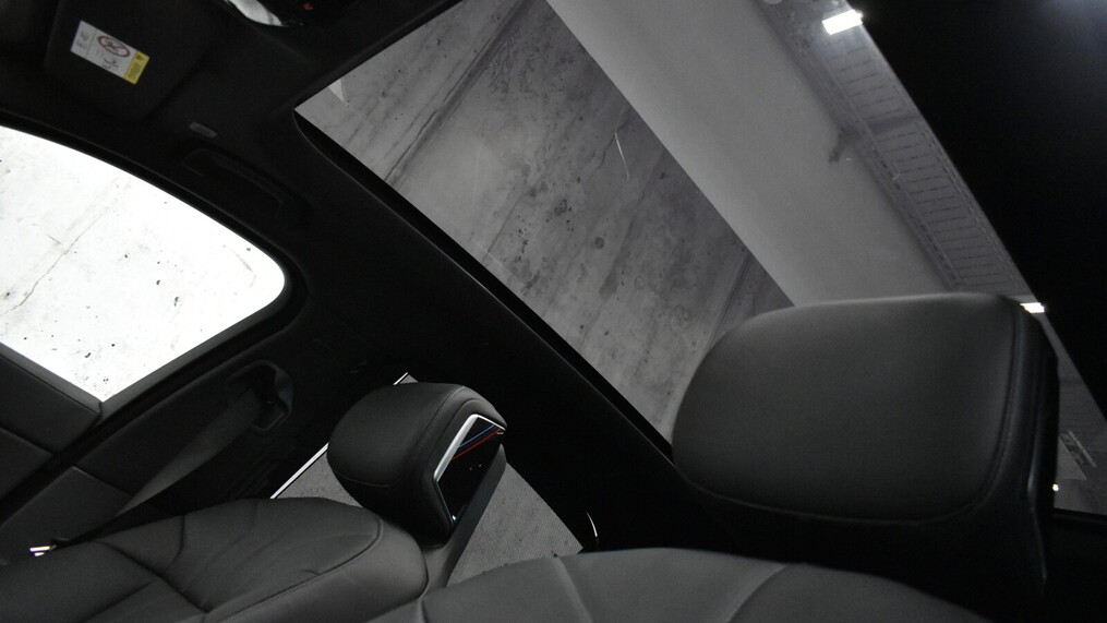 BMW Serii 7, 740