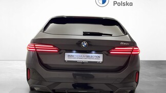 BMW Serii 5, 520
