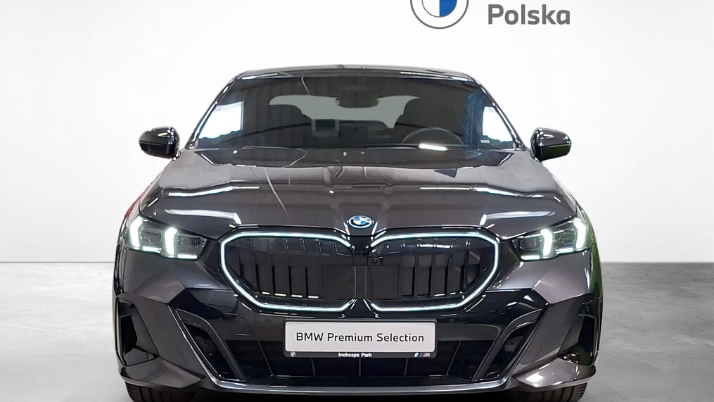 BMW Serii 5, 550