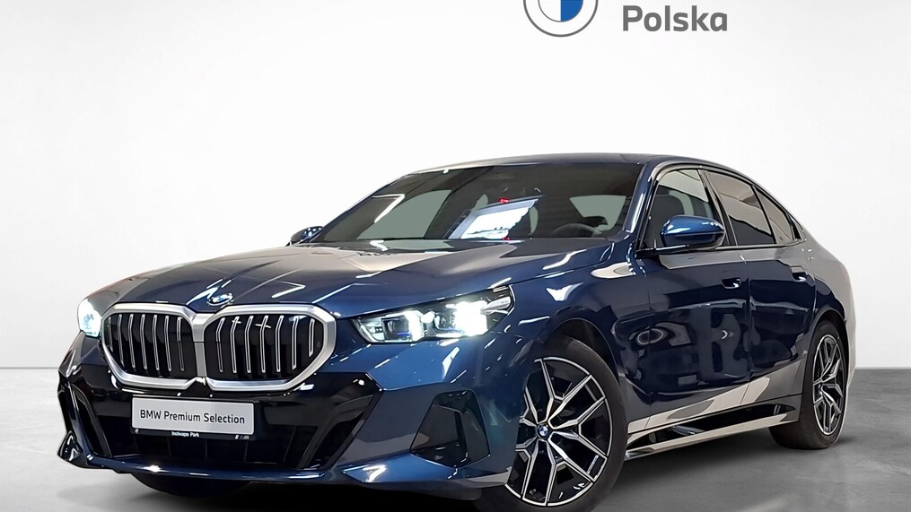 BMW Serii 5, 520