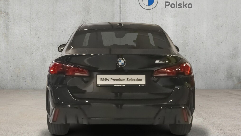 BMW Serii 2, 220