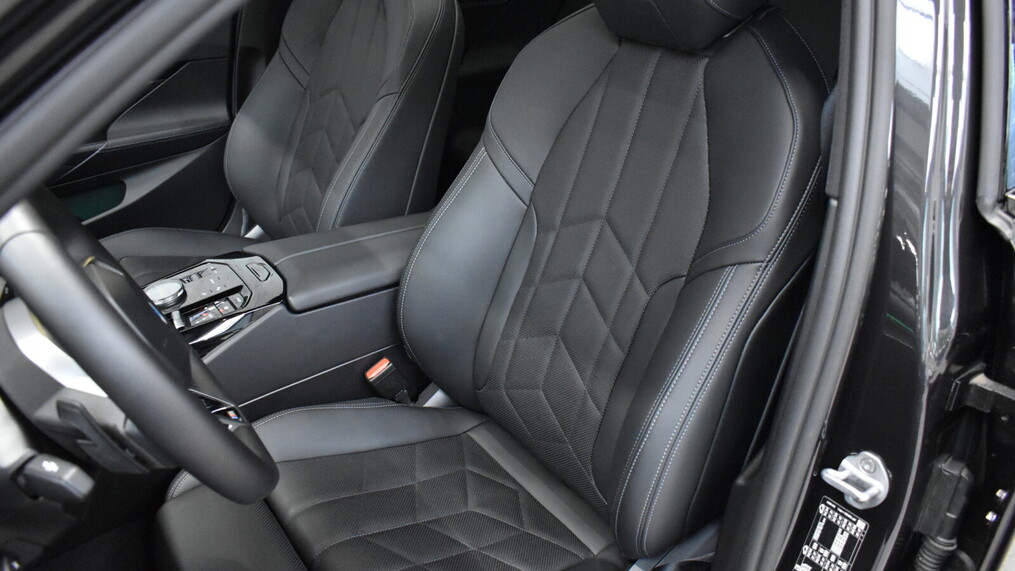 BMW Serii 5, 520