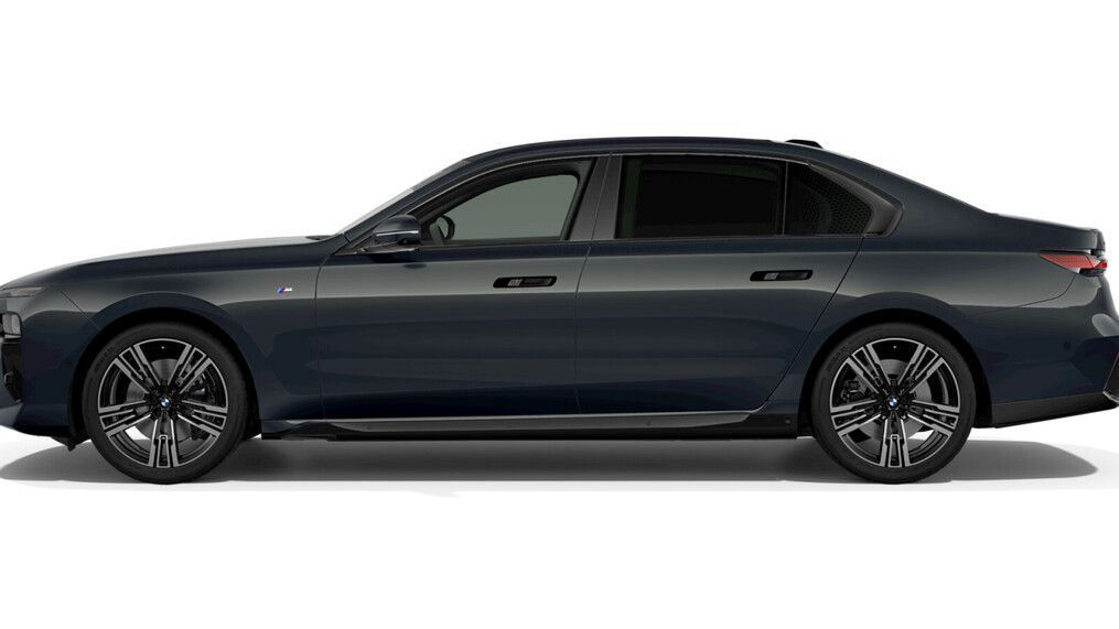 BMW Serii 7, 740