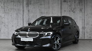 BMW Serii 3, 330