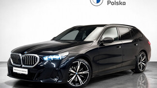 BMW Serii 5, 520