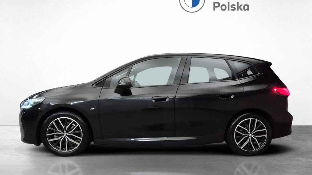BMW Serii 2, 218