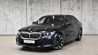BMW Serii 5, 520