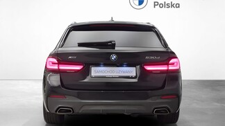 BMW Serii 5, 530