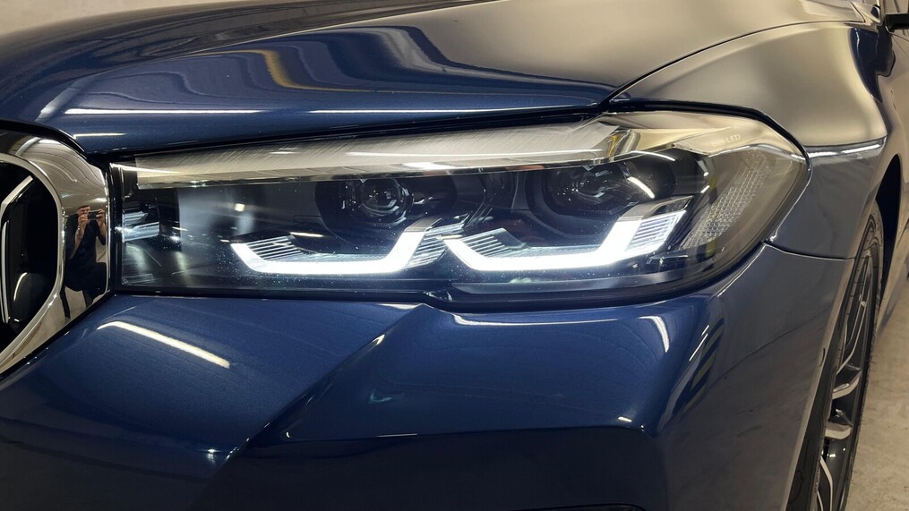 BMW Serii 5, 530