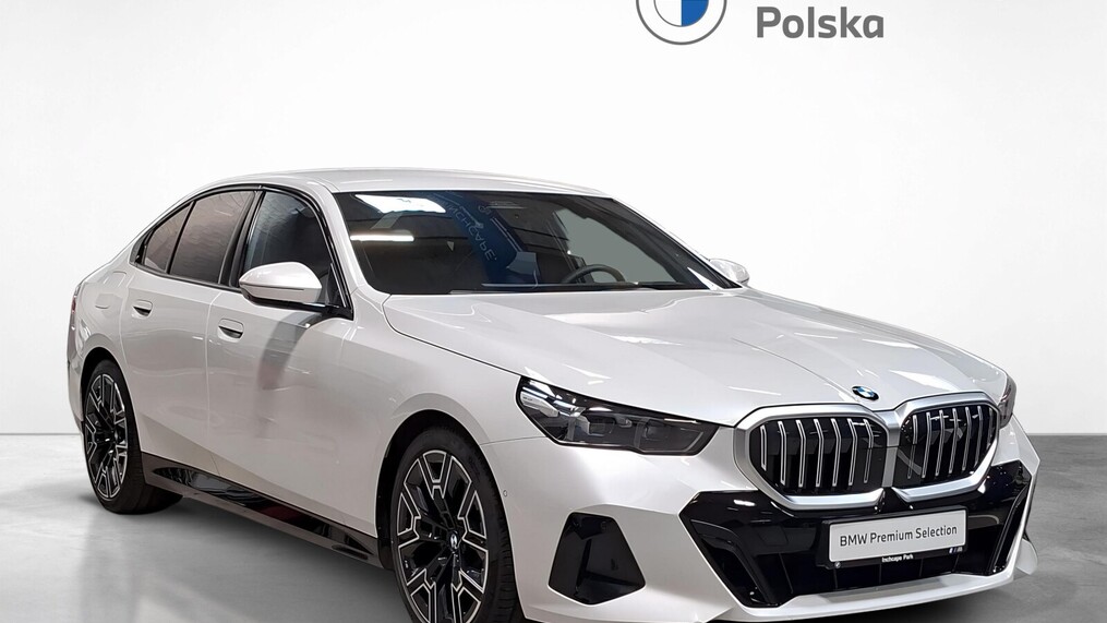 BMW Serii 5, 520