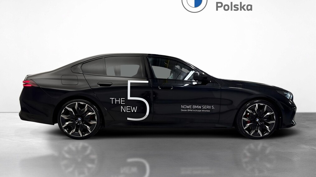 BMW Serii 5, 520