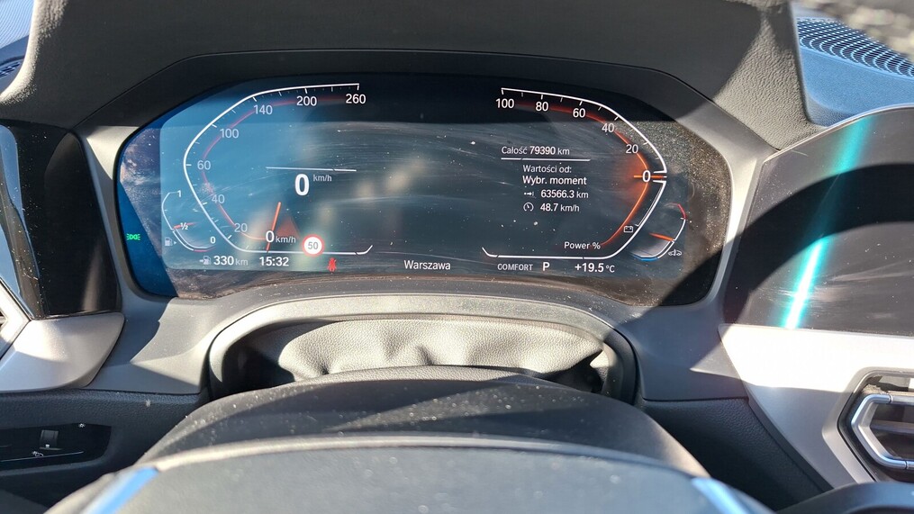 BMW Serii 3, 330