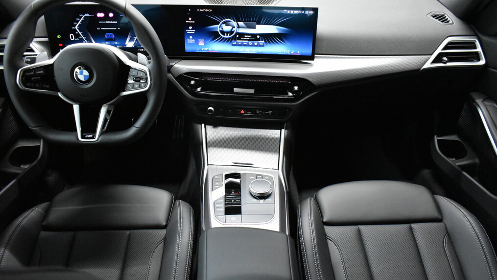 BMW Serii 3, 320