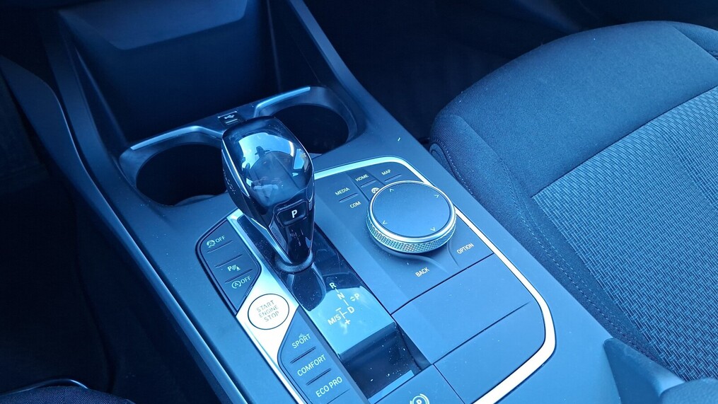 BMW Serii 1, 118