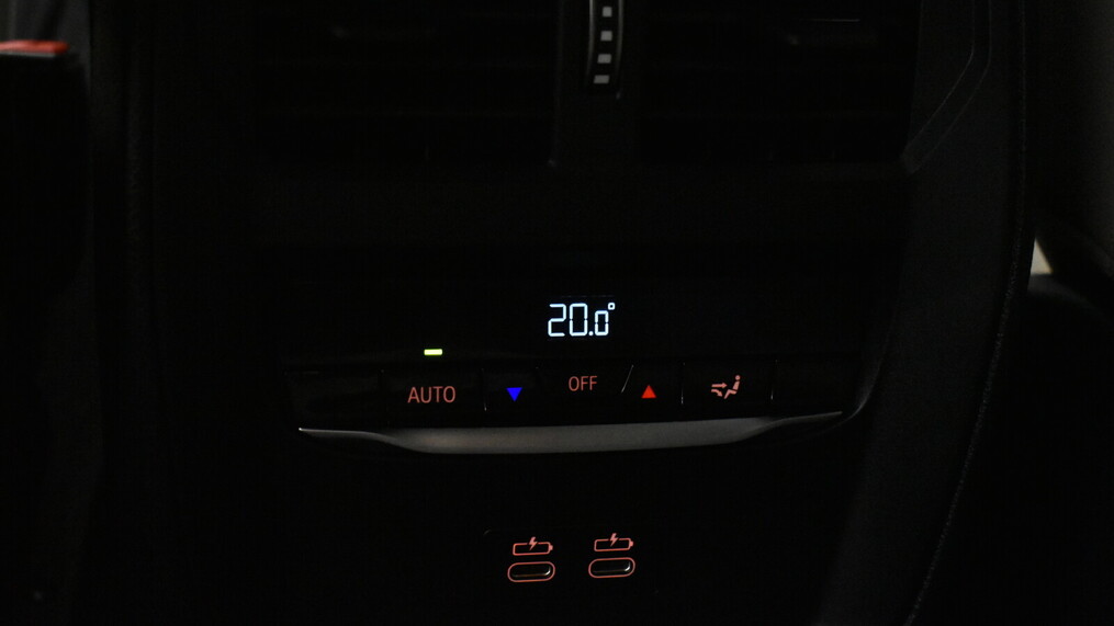 BMW Serii 3, 340