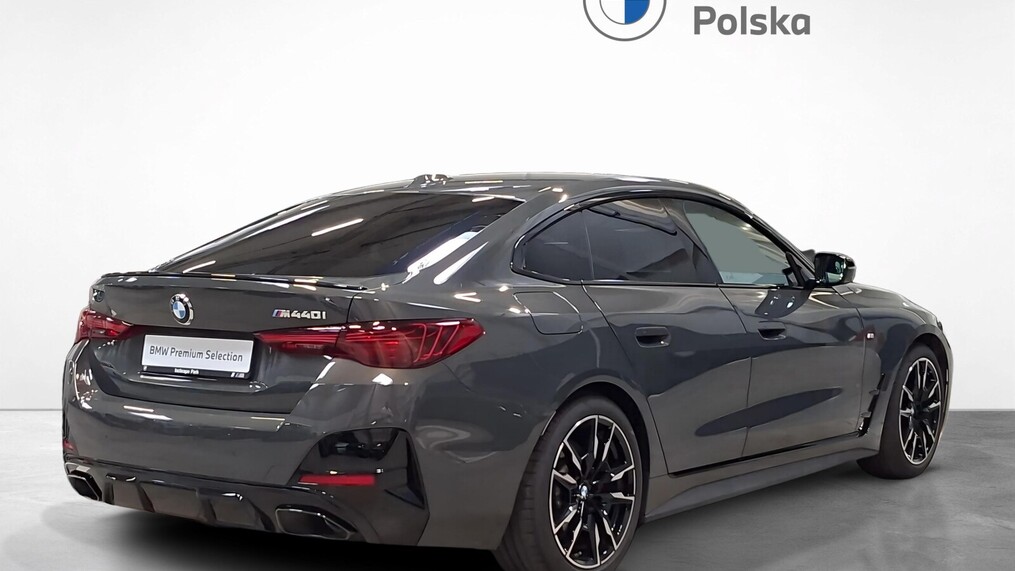BMW Serii 4, 440
