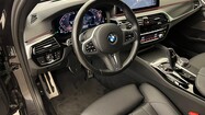 BMW Serii 5, 530